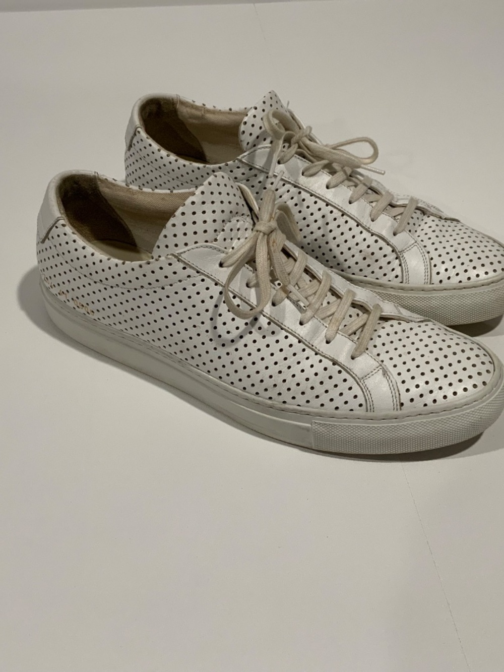Common Projects Achilles Low Size EU 41 White Perforated Leather Shoes - Picture 3 of 9
